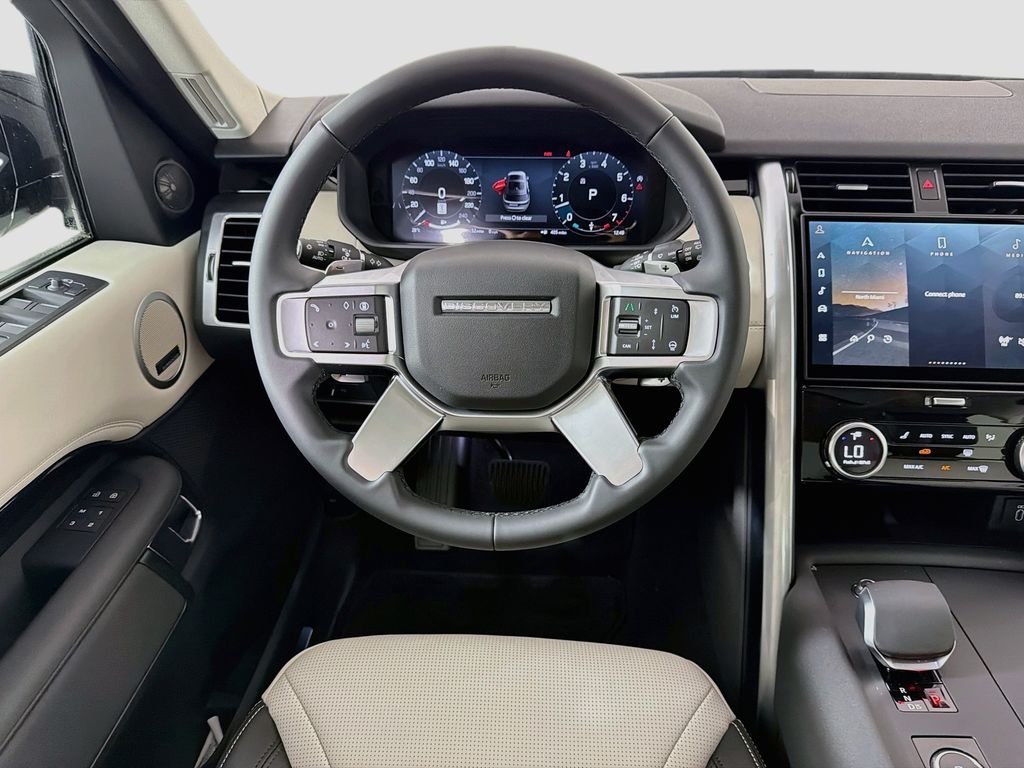 New 2026 Santorini Black Land Rover S image 24