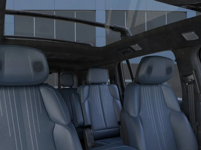 2025 Cadillac Escalade IQ Luxury 2 - Photo 24