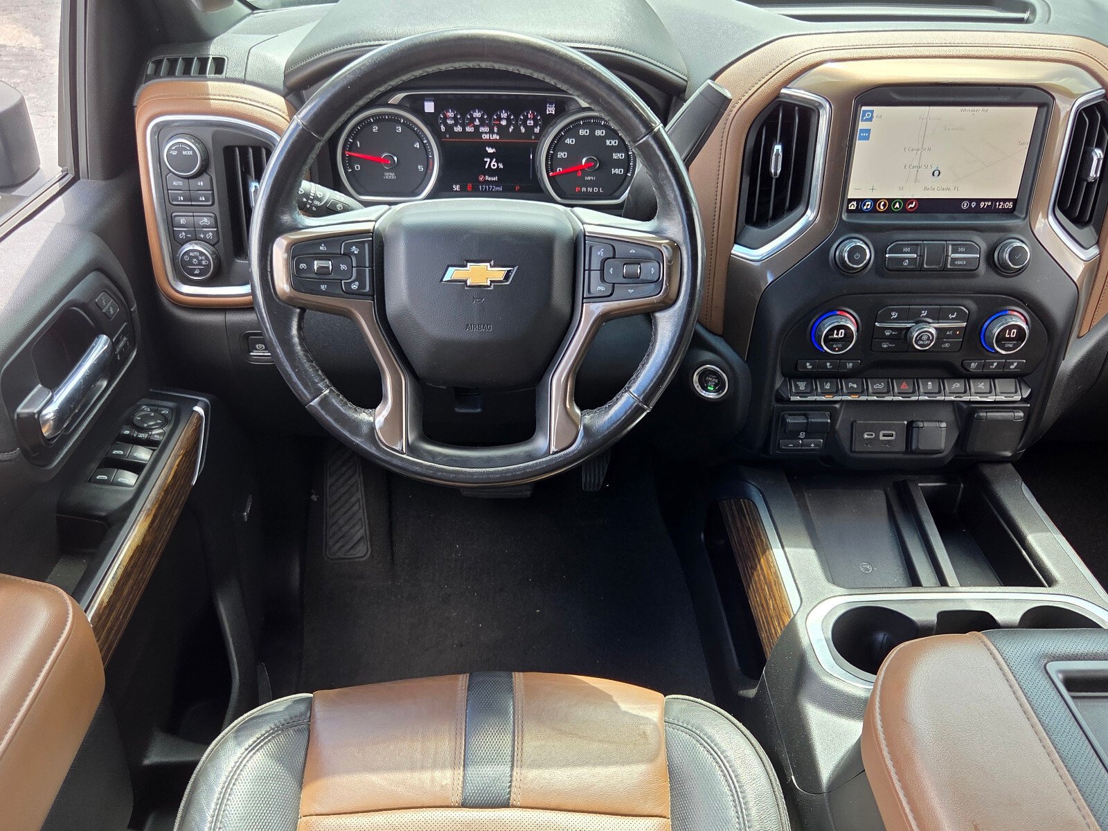 Used 2022 Mosaic Black Metallic Chevrolet High Country image 13