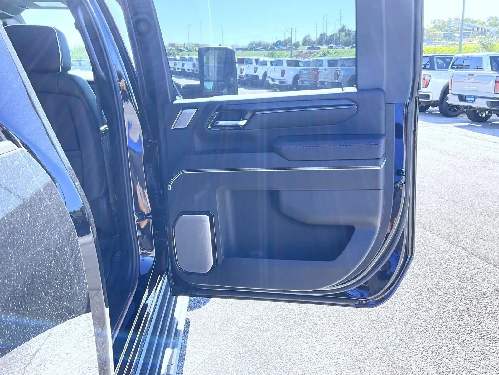 New 2026 Onyx Black GMC AT4X image 17