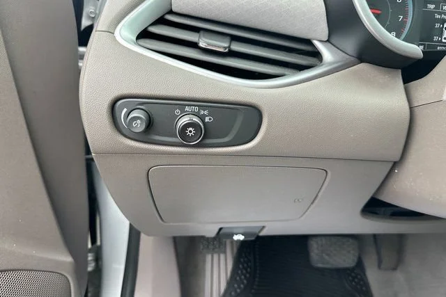 Used 2021 SILVER ICE METALLIC Chevrolet LS image 16