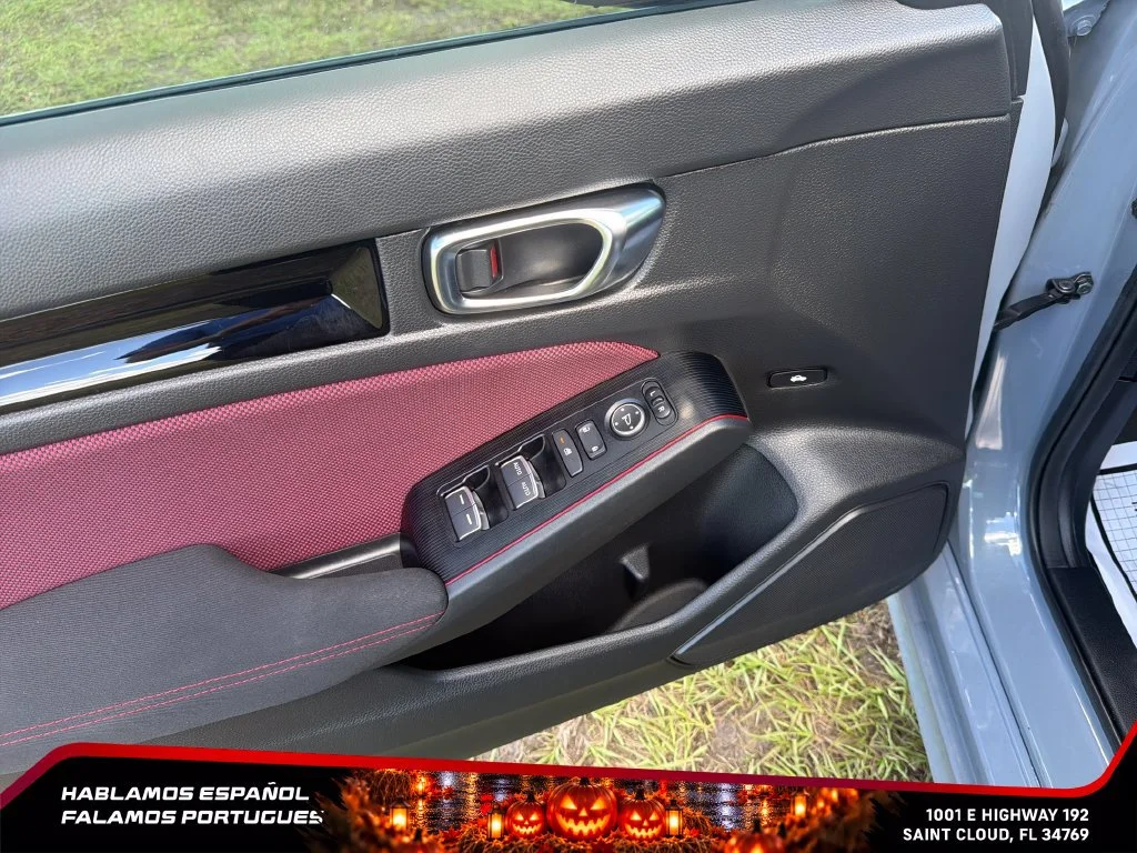 Used 2024 Gray Honda Sedan image 13