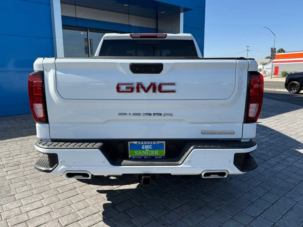New 2026 Summit White GMC Elevation image 9