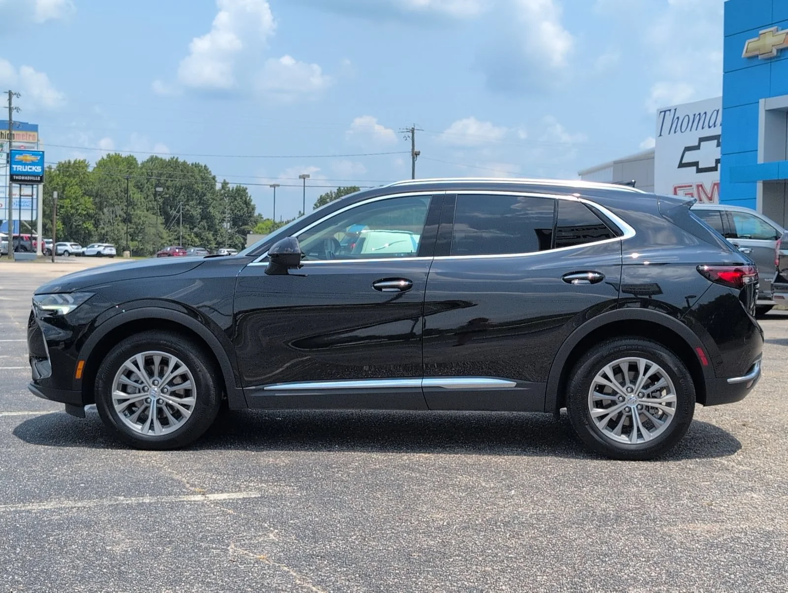 Used 2023 Ebony Twilight Metallic Buick Preferred image 2