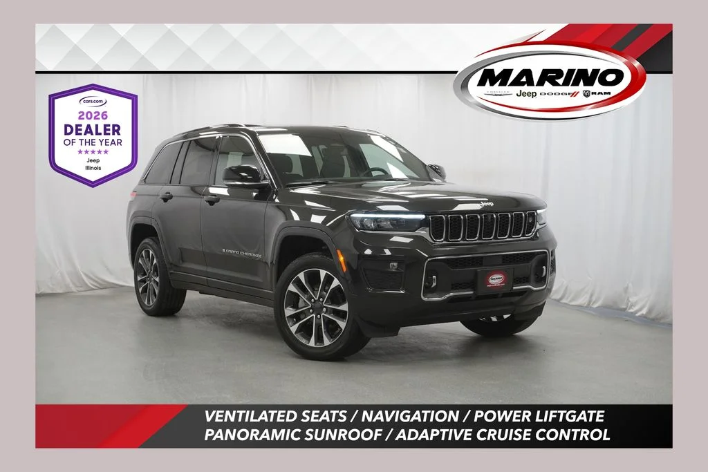 Used 2024  Jeep Overland image 1