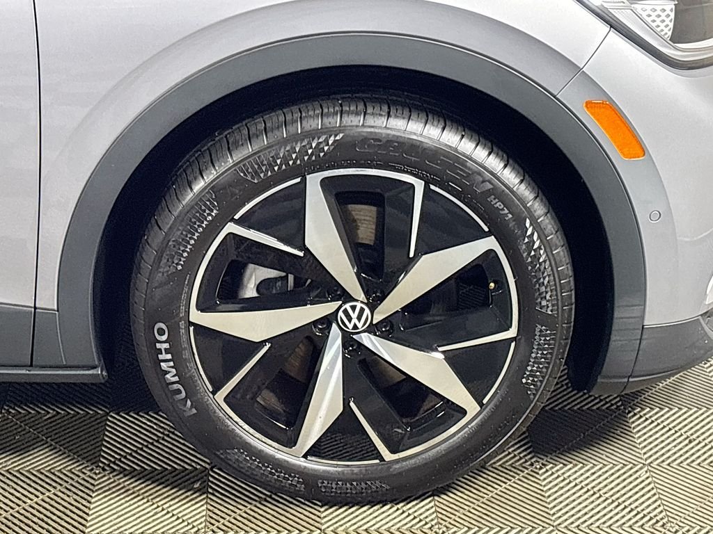 Certified Used 2023 Silver Mist Metallic Volkswagen Pro S image 25