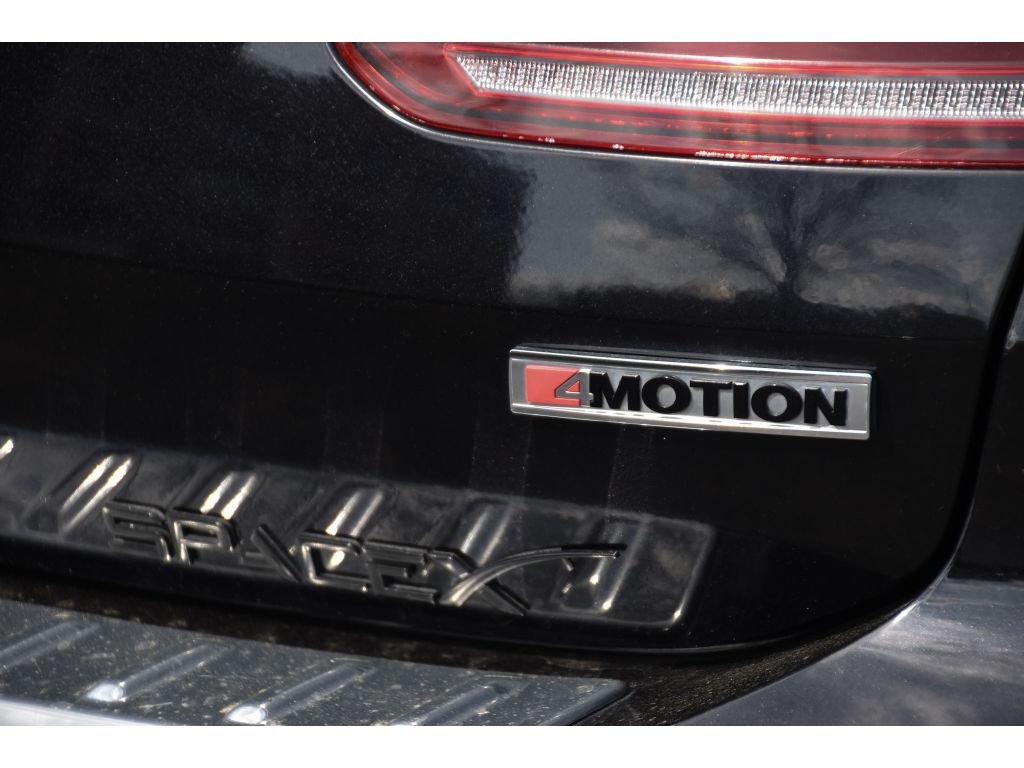 Used 2020 Deep Black Pearl Volkswagen SEL Premium R-Line image 27