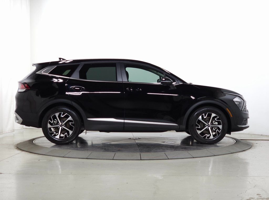 Used 2023 Ebony Black Kia EX image 10