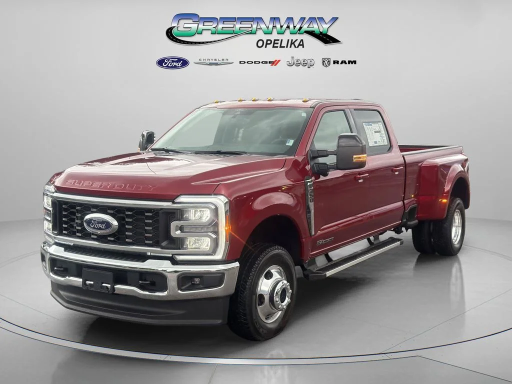 New 2026 Ruby Red Metallic Tinted Clearcoat Ford F-350® Lariat® image 33