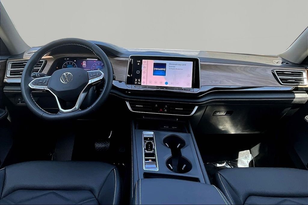 New 2026 Black Volkswagen 2.0T SE image 7