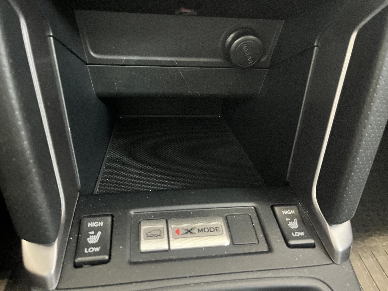 Used 2018 Crystal White Pearl Subaru Touring image 32