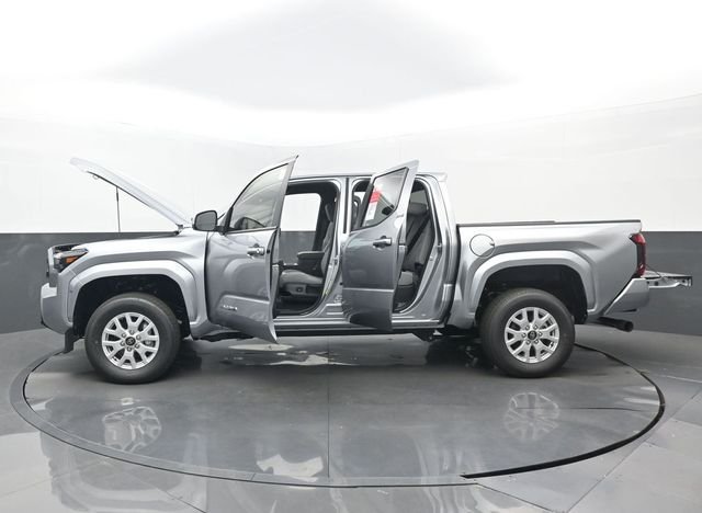 New 2026 Celestial Silver Metallic Toyota SR5 image 31