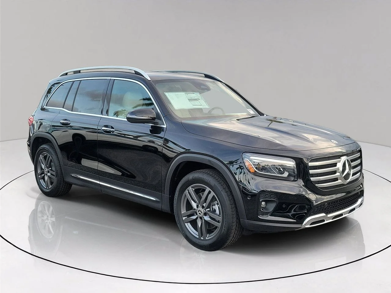 New 2026 Night Black Mercedes-Benz GLB 250 image 3