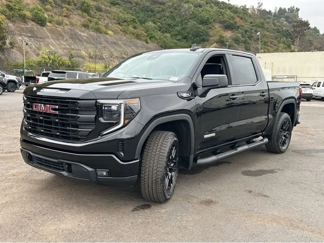 New 2026 Onyx Black GMC Elevation image 10