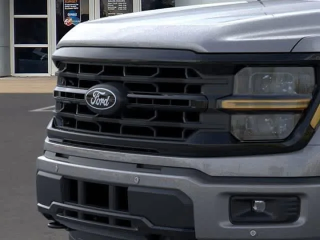 New 2026 Carbonized Gray Metallic Ford XLT image 39