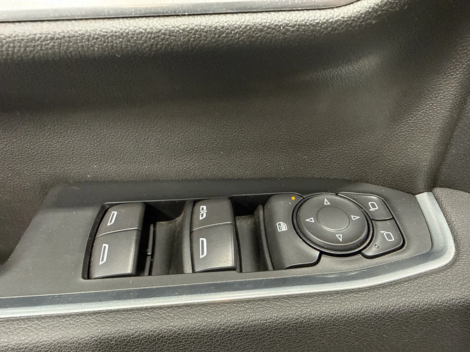 Used 2026 Lakeshore Blue Metallic Chevrolet LT image 16