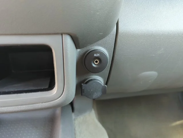 Used 2012 Blue Nissan SV image 37