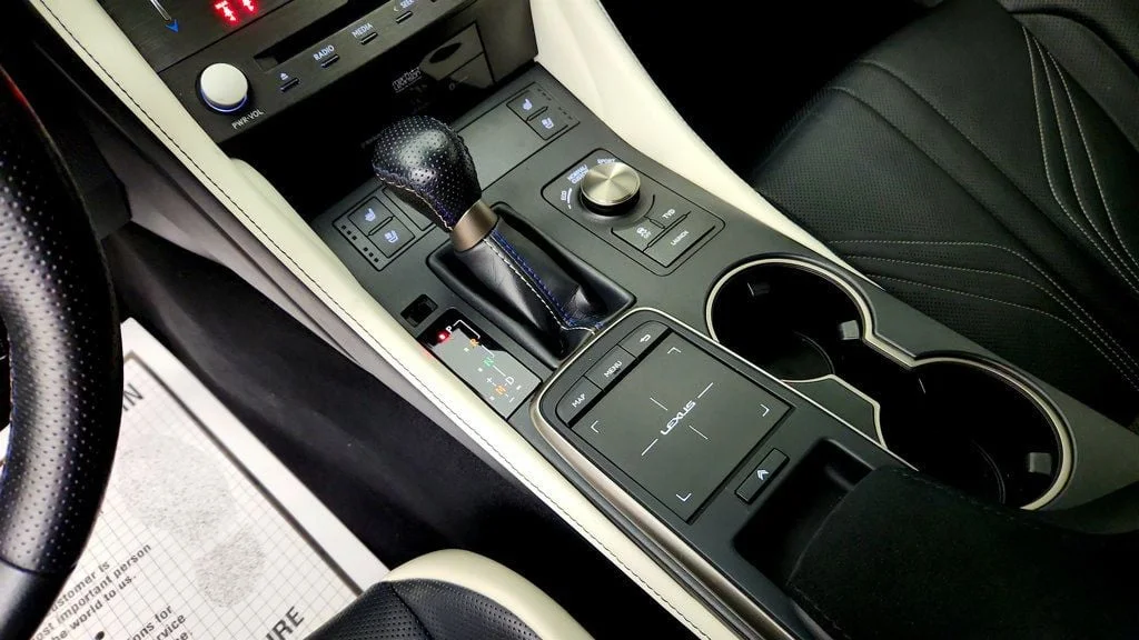 Used 2020 Caviar Lexus RC F RWD w/ Performance Pkg & Mark Levinson Audio image 17