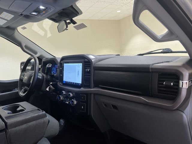Used 2025 Silver Ford XLT image 24