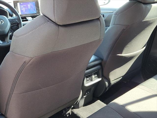 Certified Used 2025 ICE CAP Toyota  image 22