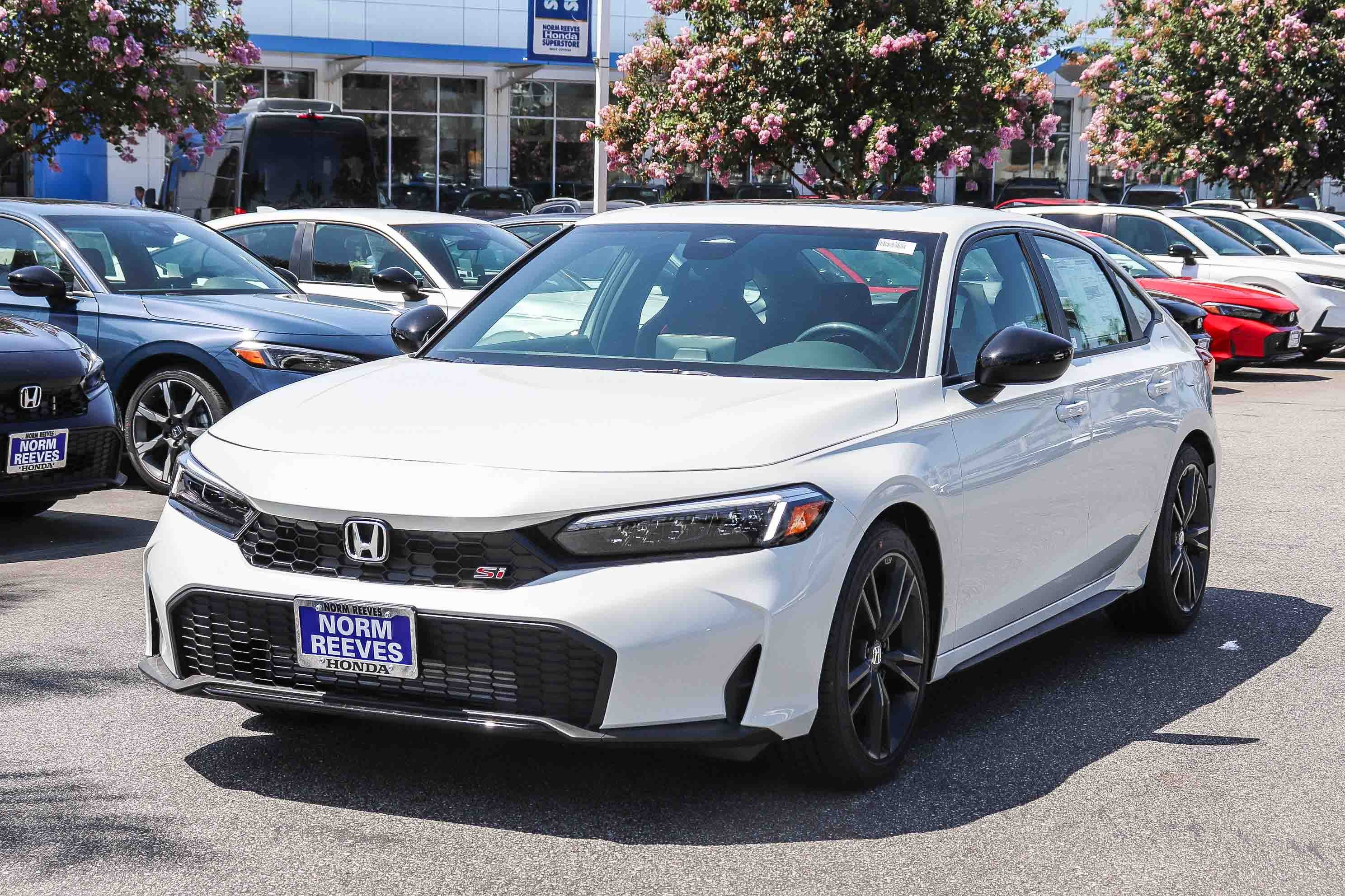 New 2026 Platinum White Pearl Honda Manual image 3