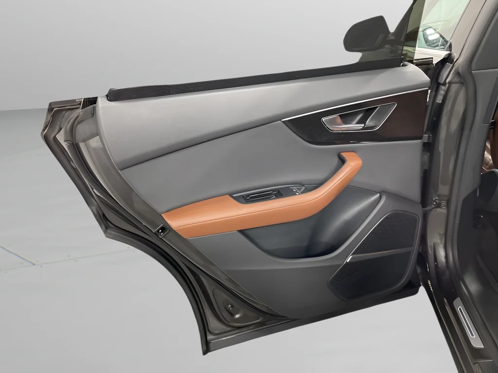 2022 Audi Q8 Premium Plus - Photo 26