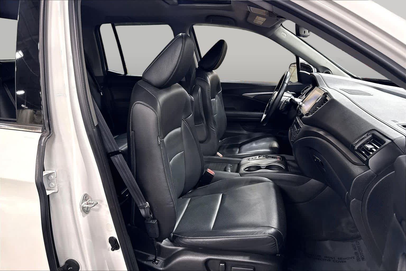 Used 2022 Platinum White Pearl Honda RTL-E image 9