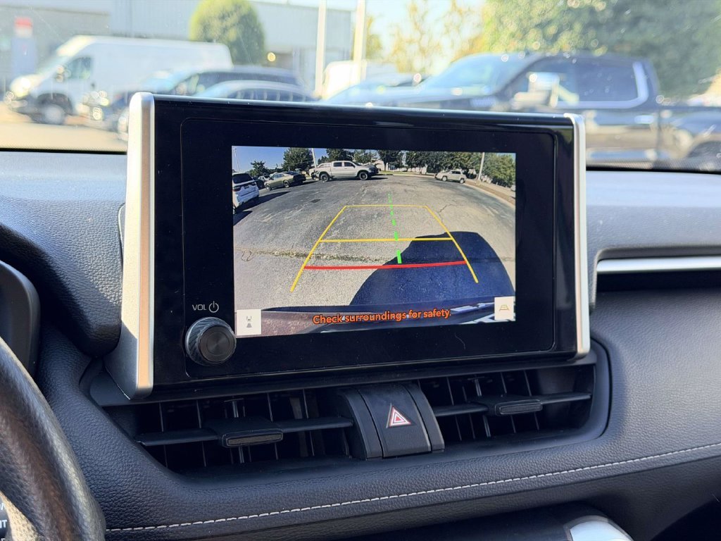 Used 2025 Red Toyota XLE image 18
