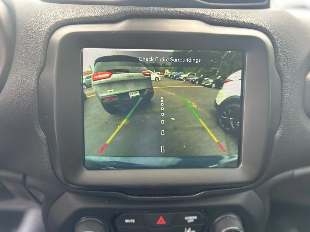 Used 2021 Blue Jeep Trailhawk image 17