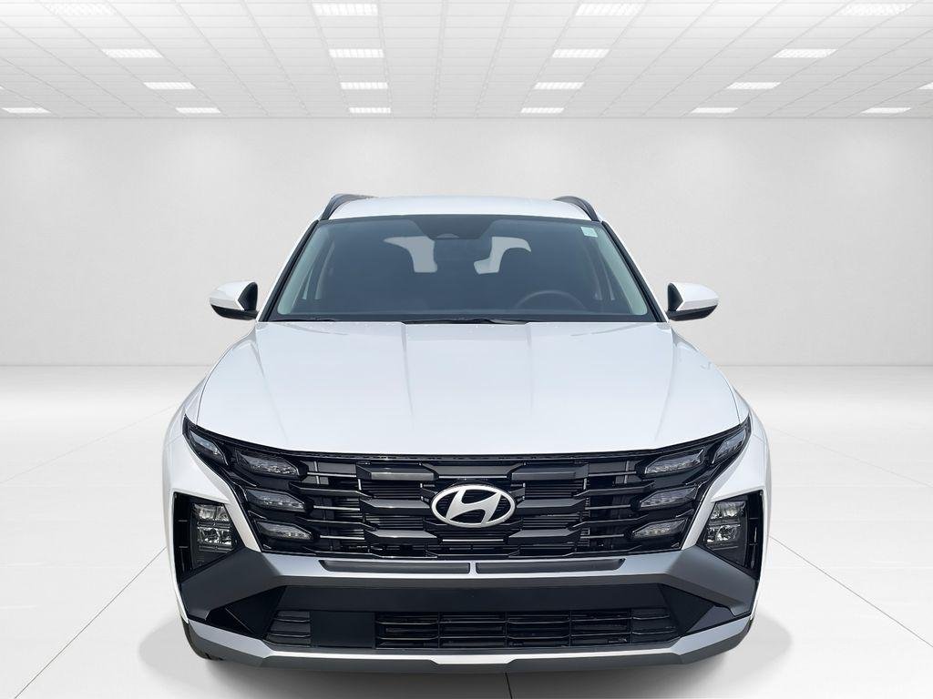 New 2026 White Hyundai SEL FWD image 2