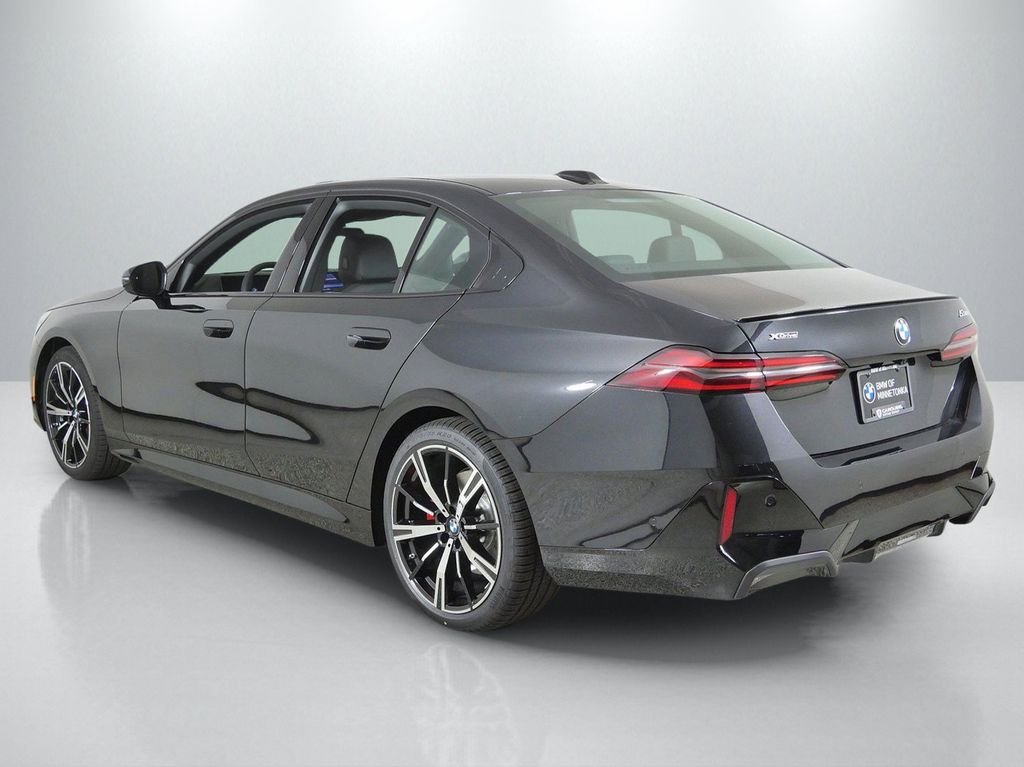New 2027 Black Sapphire Metallic BMW 530i xDrive image 14