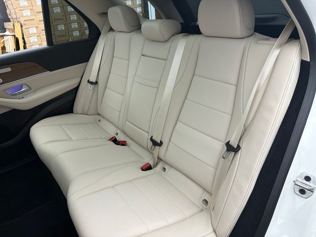 Used 2024  Mercedes-Benz GLE 450 image 21
