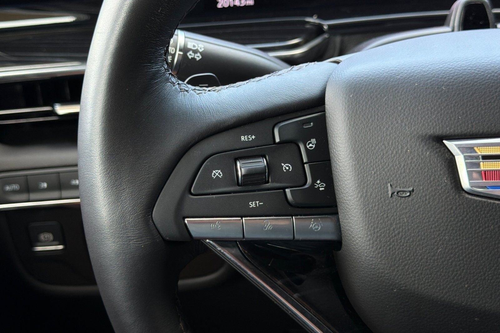 Used 2024 White Cadillac Sport image 27