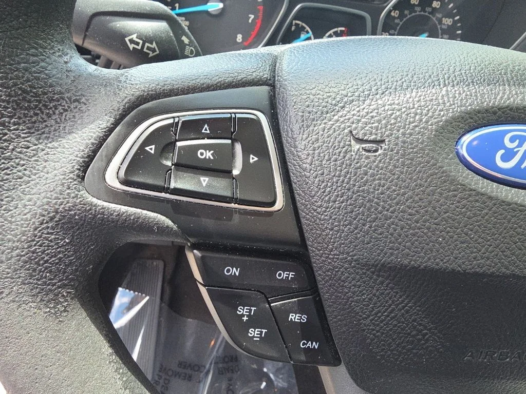 Certified Used 2018 Ingot Silver Ford SE image 15