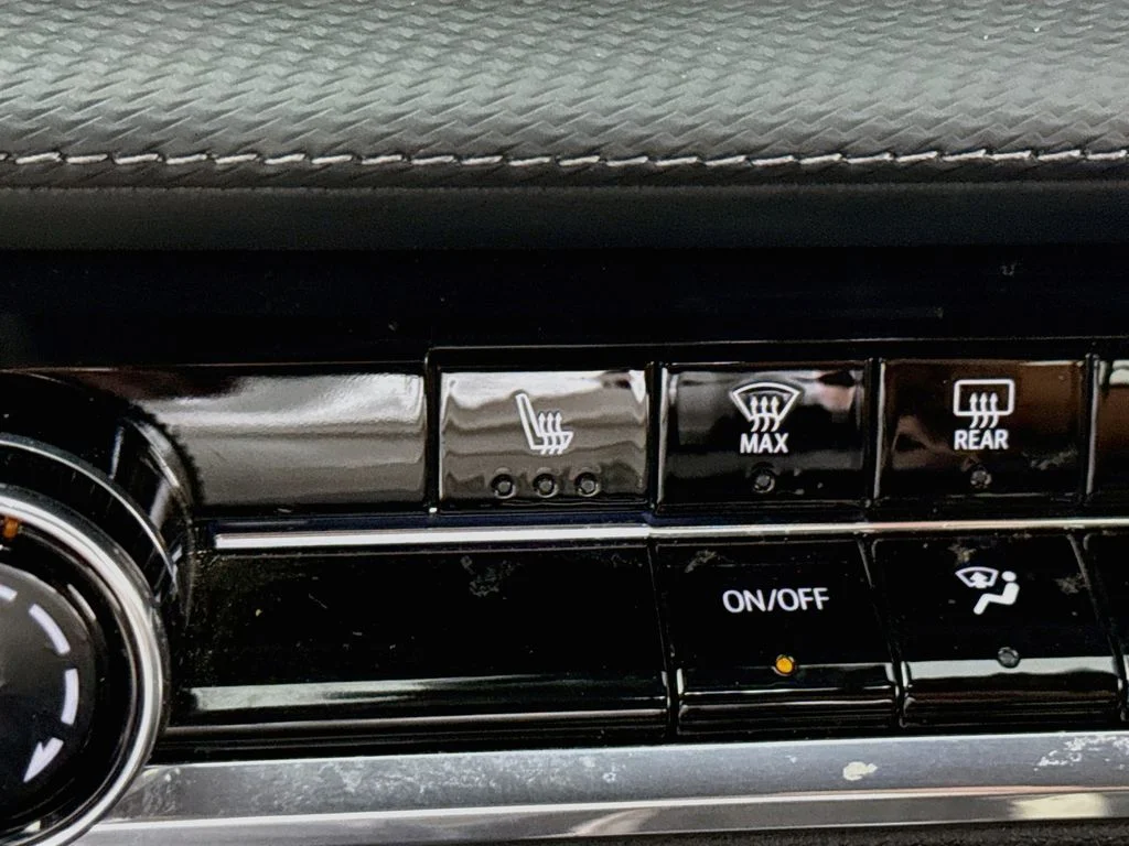Used 2025 Mosaic Black Metallic Chevrolet AWD LT image 23