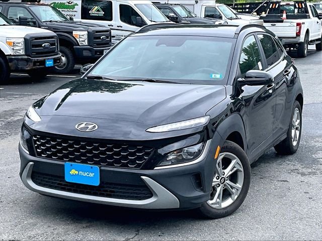 Used 2023 Black Hyundai SEL image 3