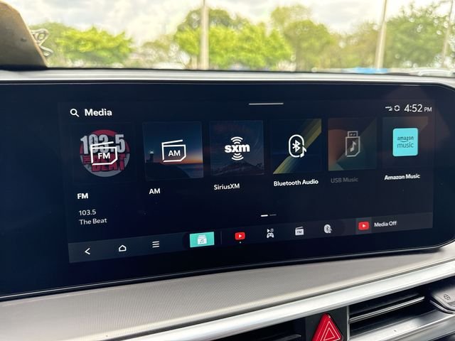 2025 Kia Sorento SX - Photo 16