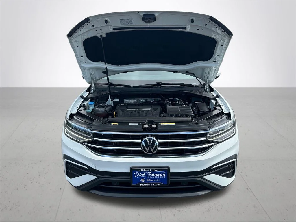 Used 2022  Volkswagen 2.0T S image 4