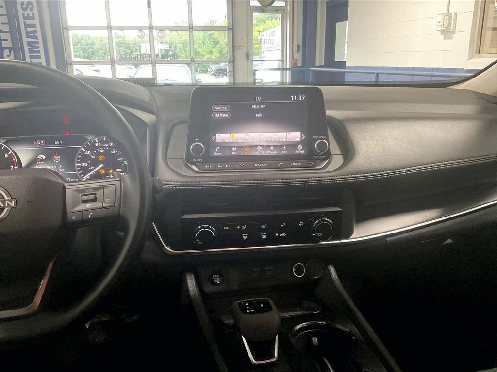 Used 2026 Gray Nissan S image 18