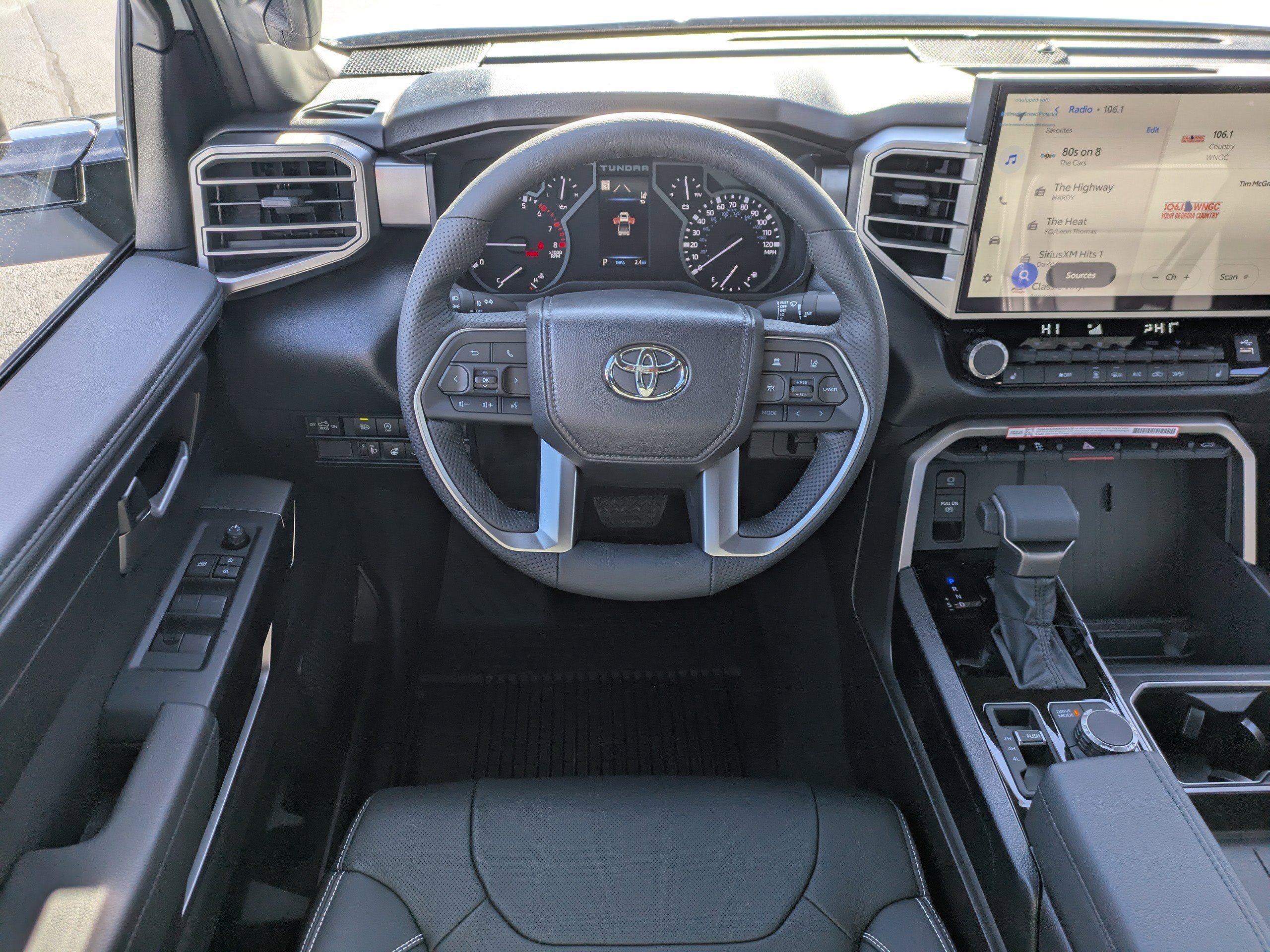 2026 Toyota Tundra SR5 - Photo 17