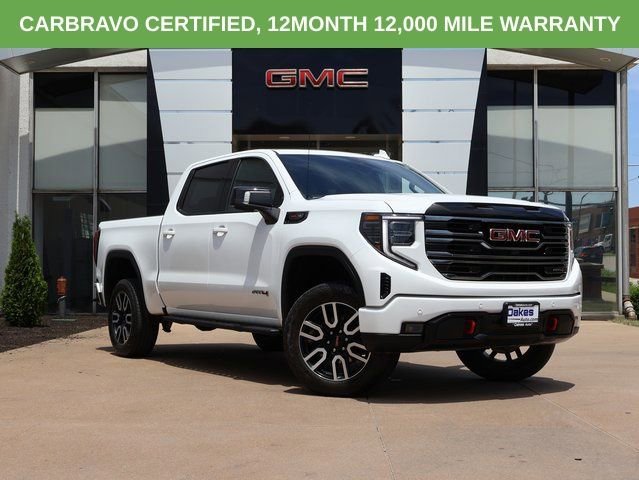 Certified Used 2025 Summit White GMC AT4 image 1
