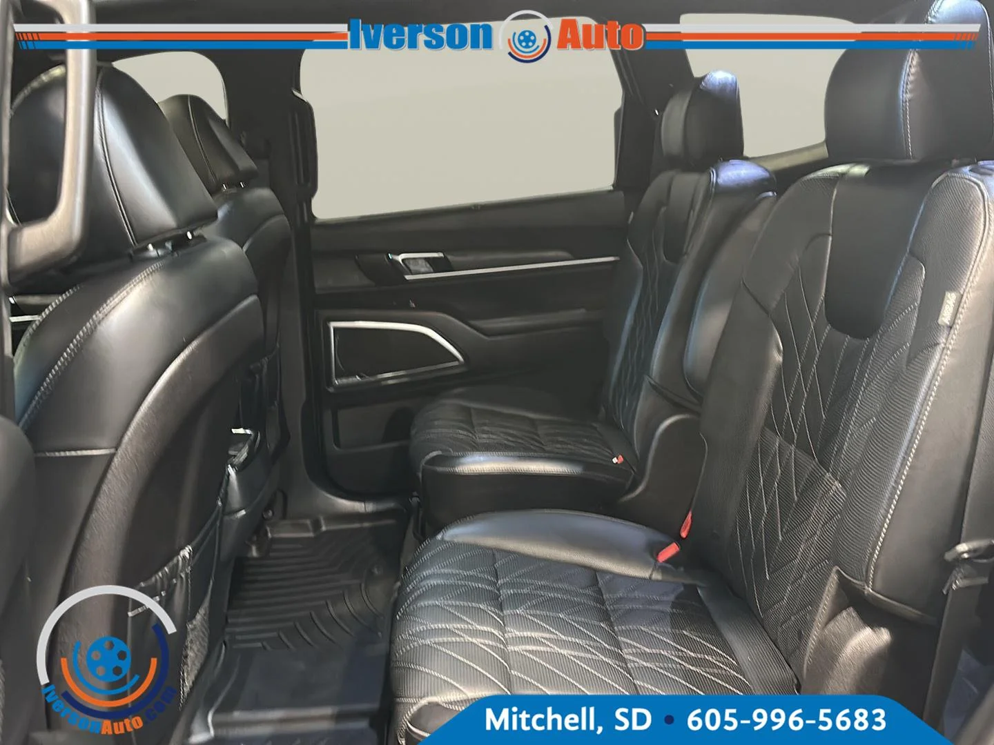 Used 2023 Wolf Gray Kia SX-Prestige X-Line image 24
