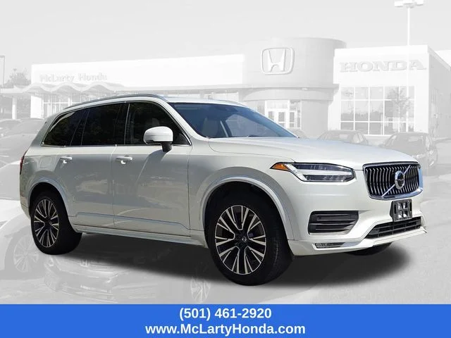 Used 2022 Crystal White Metallic Volvo T5 Momentum image 4