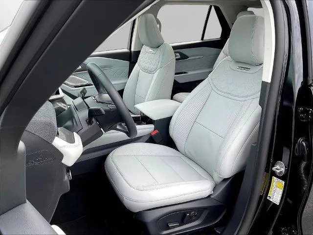 New 2026 Agate Black Metallic Ford Platinum™ image 63