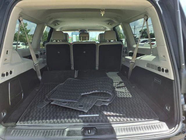 Used 2024 Black Jeep Series II image 10