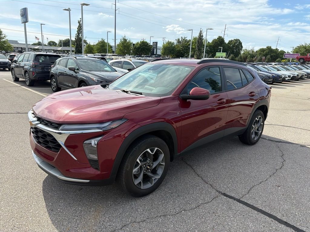 Used 2025 Red Chevrolet LT image 6