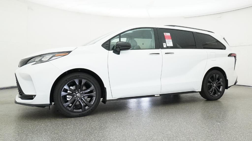 New 2026 Ice Cap Toyota XSE image 14