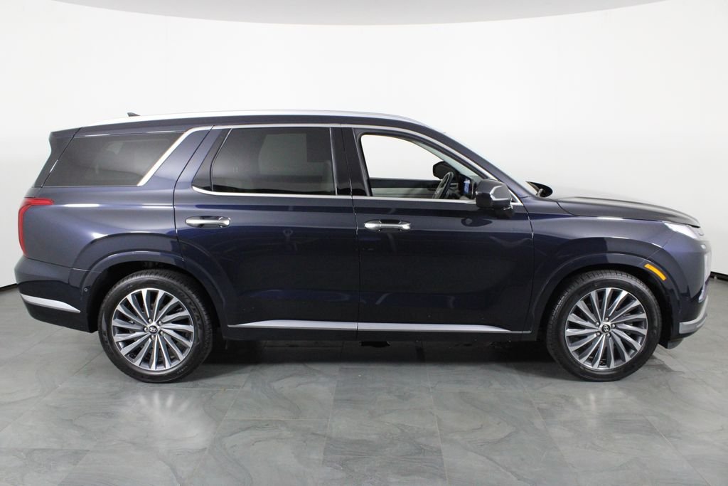Certified Used 2024 White Hyundai Calligraphy image 13
