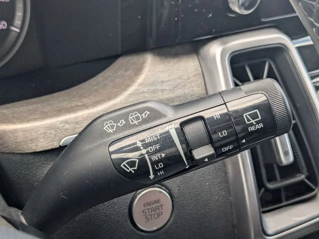 Used 2023 Black Kia X-Line S image 26