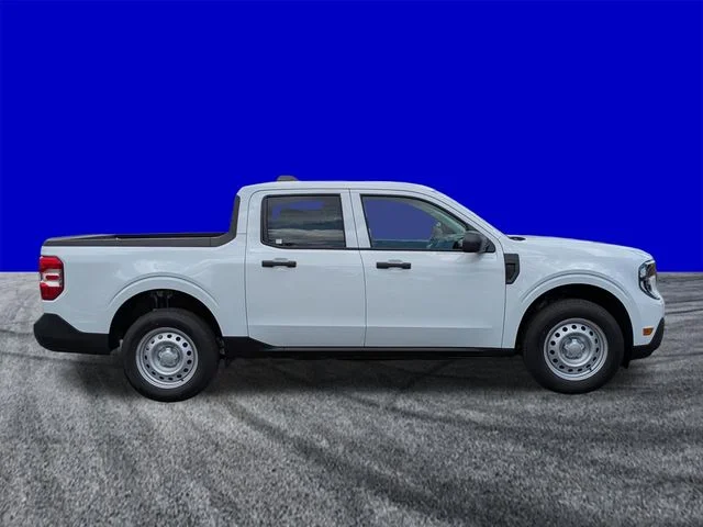 New 2026 Oxford White Ford XL image 3